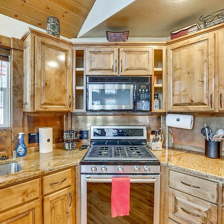 Updated Garden Valley Home With Fire Pit And Game Room Crouch Exterior photo