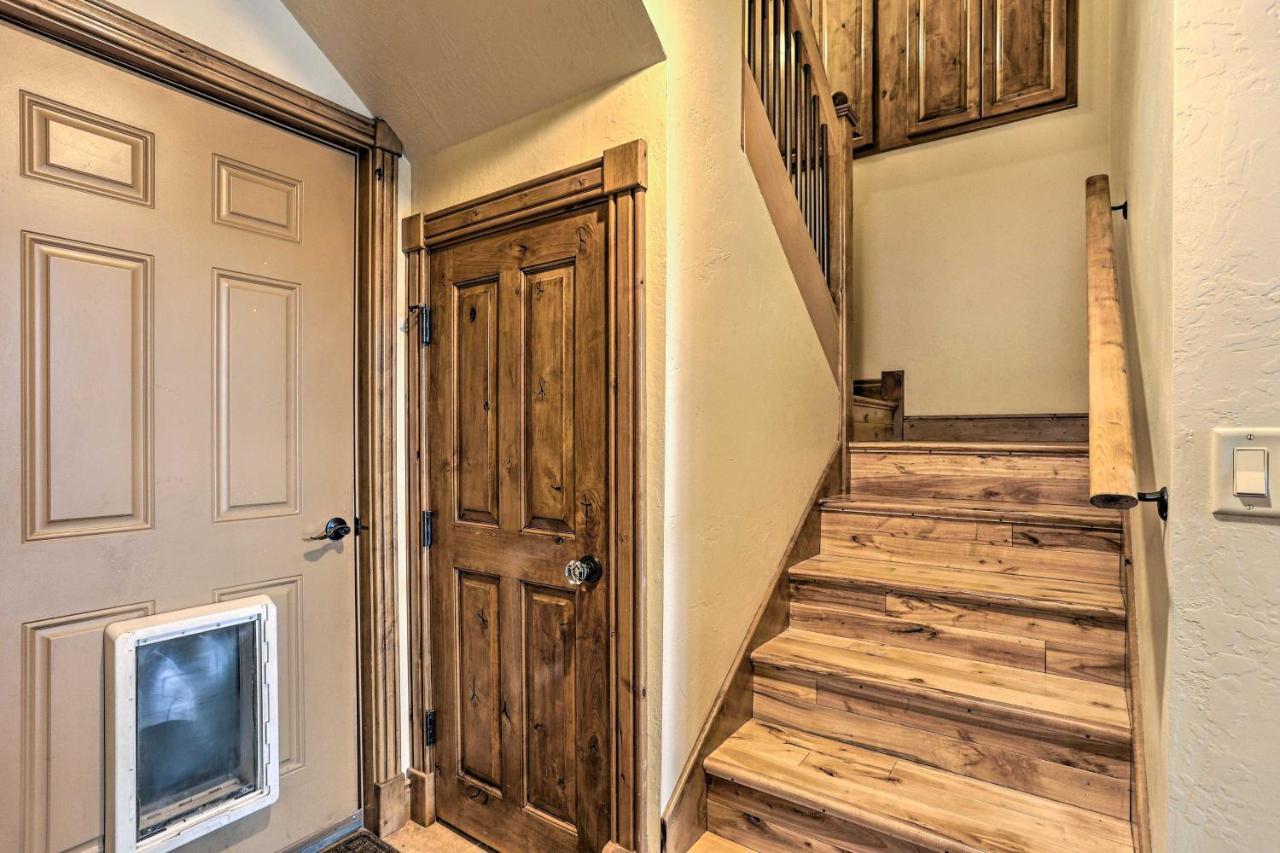 Updated Garden Valley Home With Fire Pit And Game Room Crouch Exterior photo