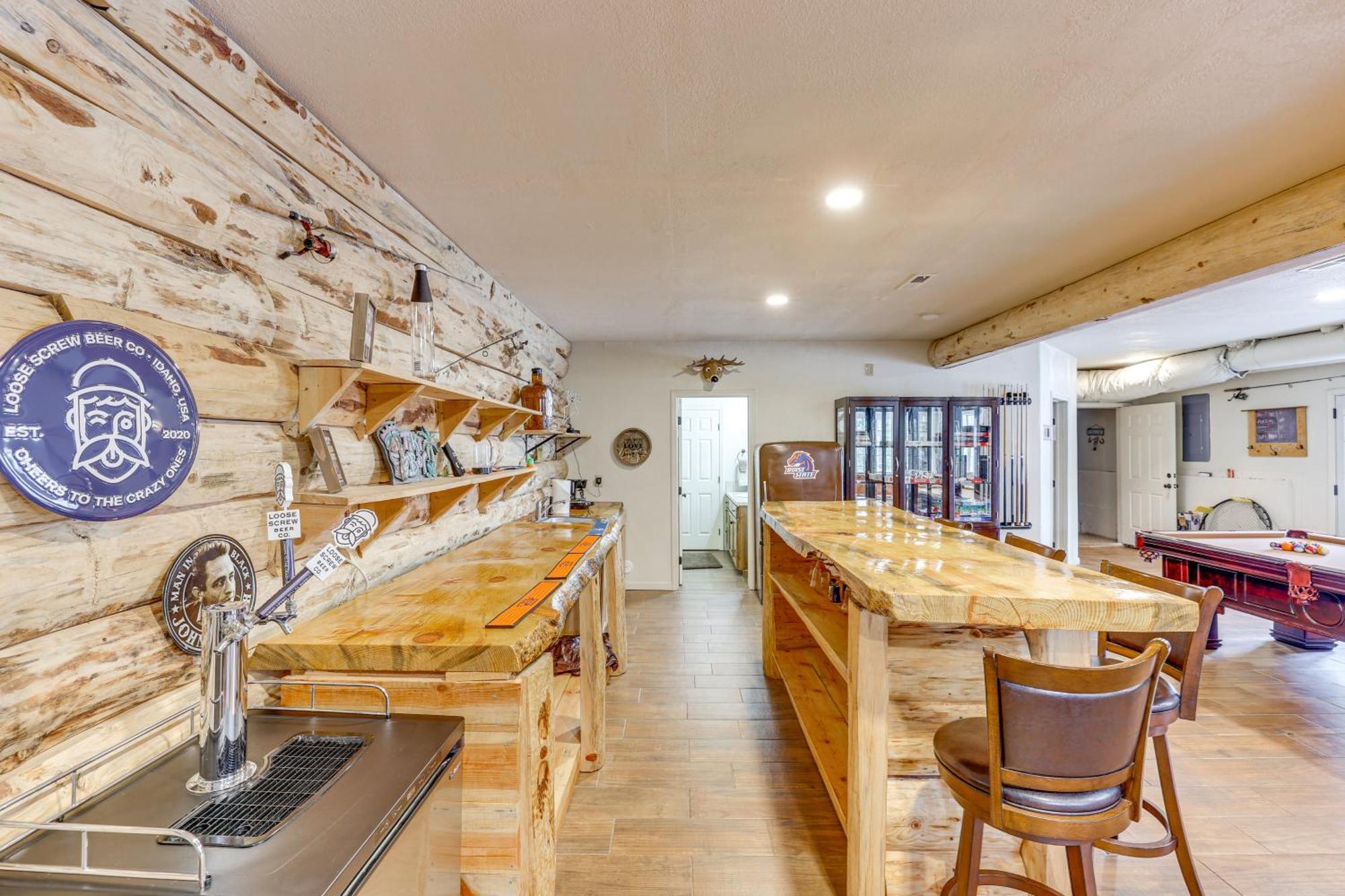 Updated Garden Valley Home With Fire Pit And Game Room Crouch Exterior photo