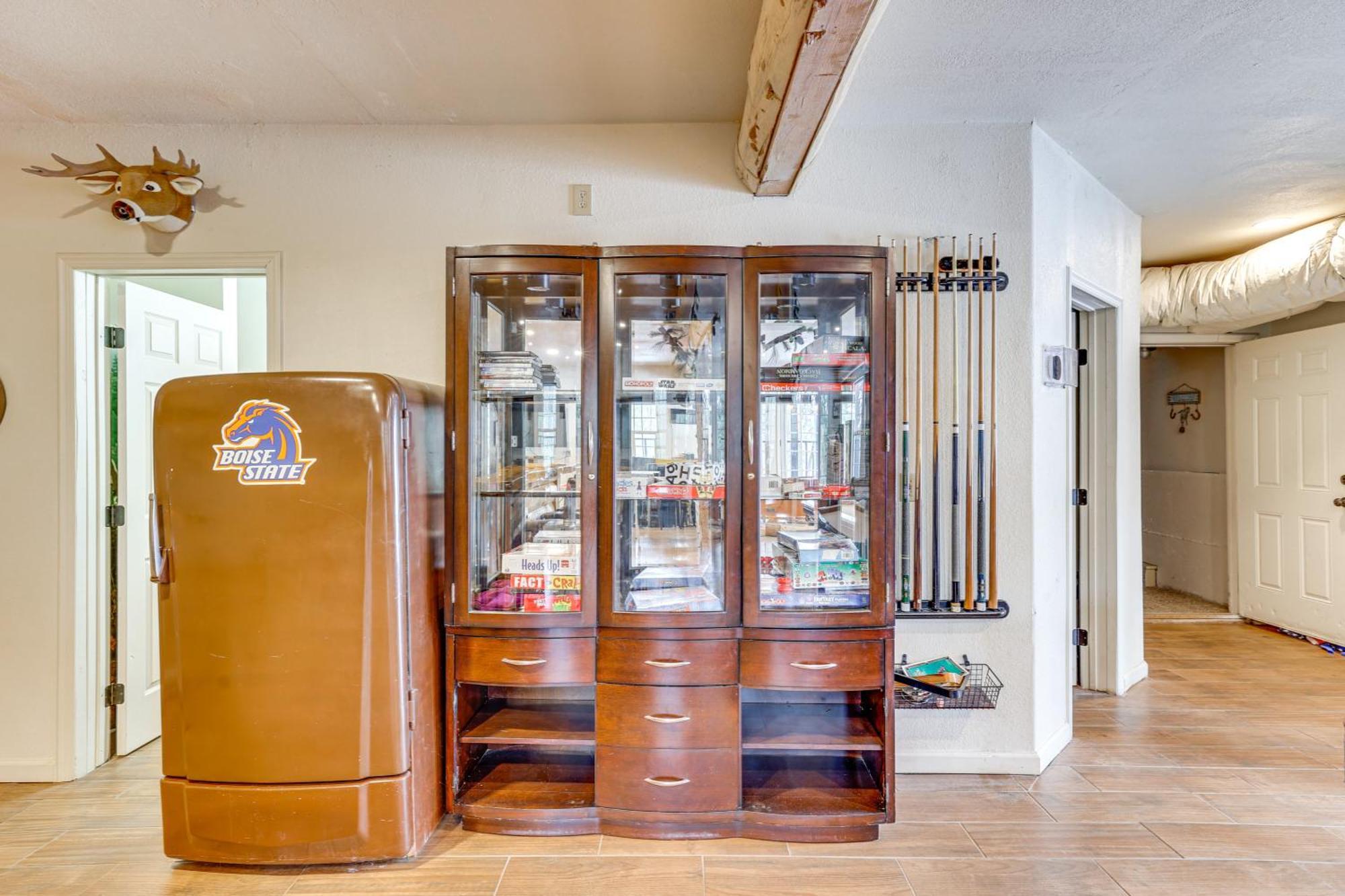 Updated Garden Valley Home With Fire Pit And Game Room Crouch Exterior photo