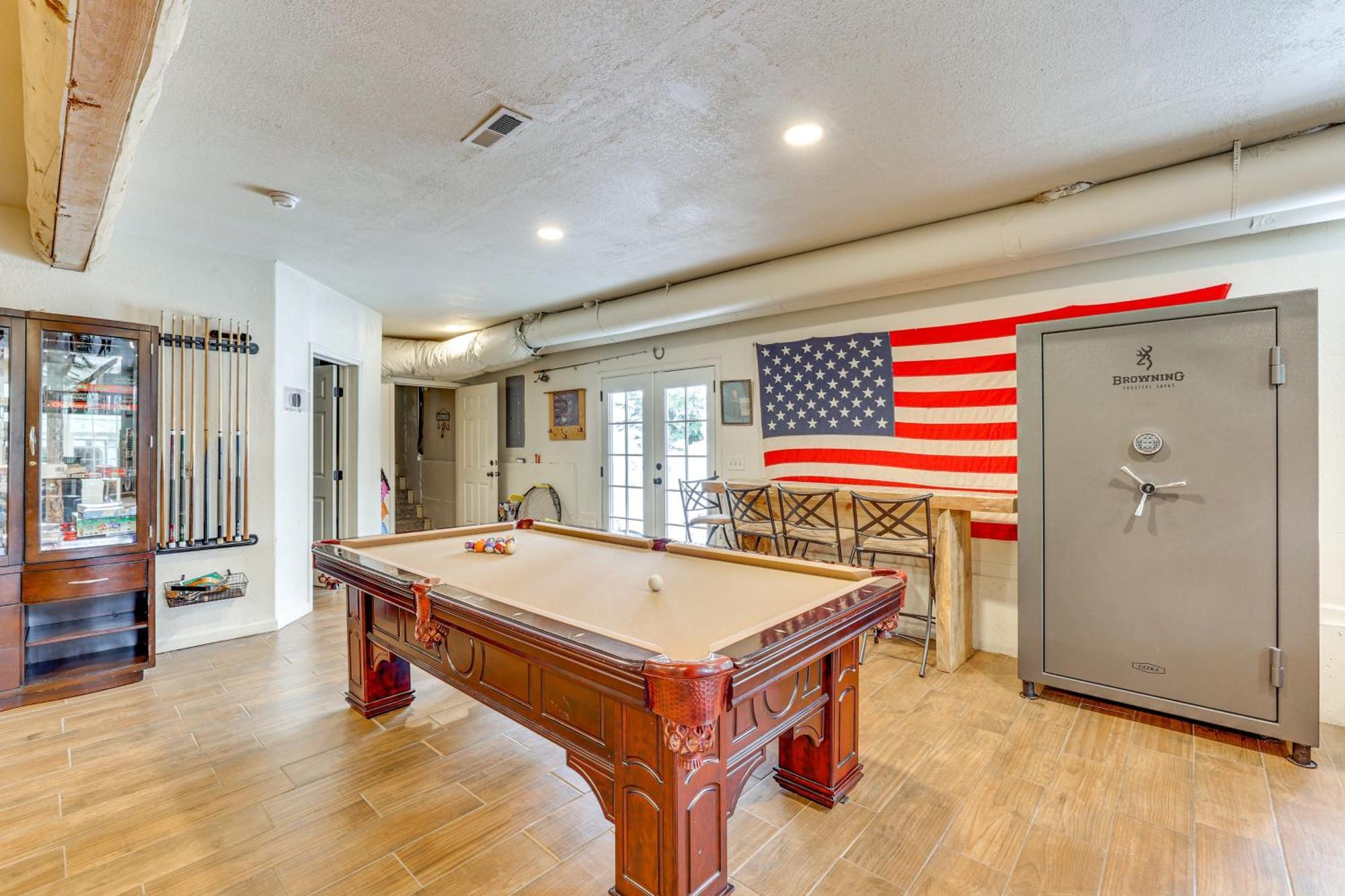 Updated Garden Valley Home With Fire Pit And Game Room Crouch Exterior photo