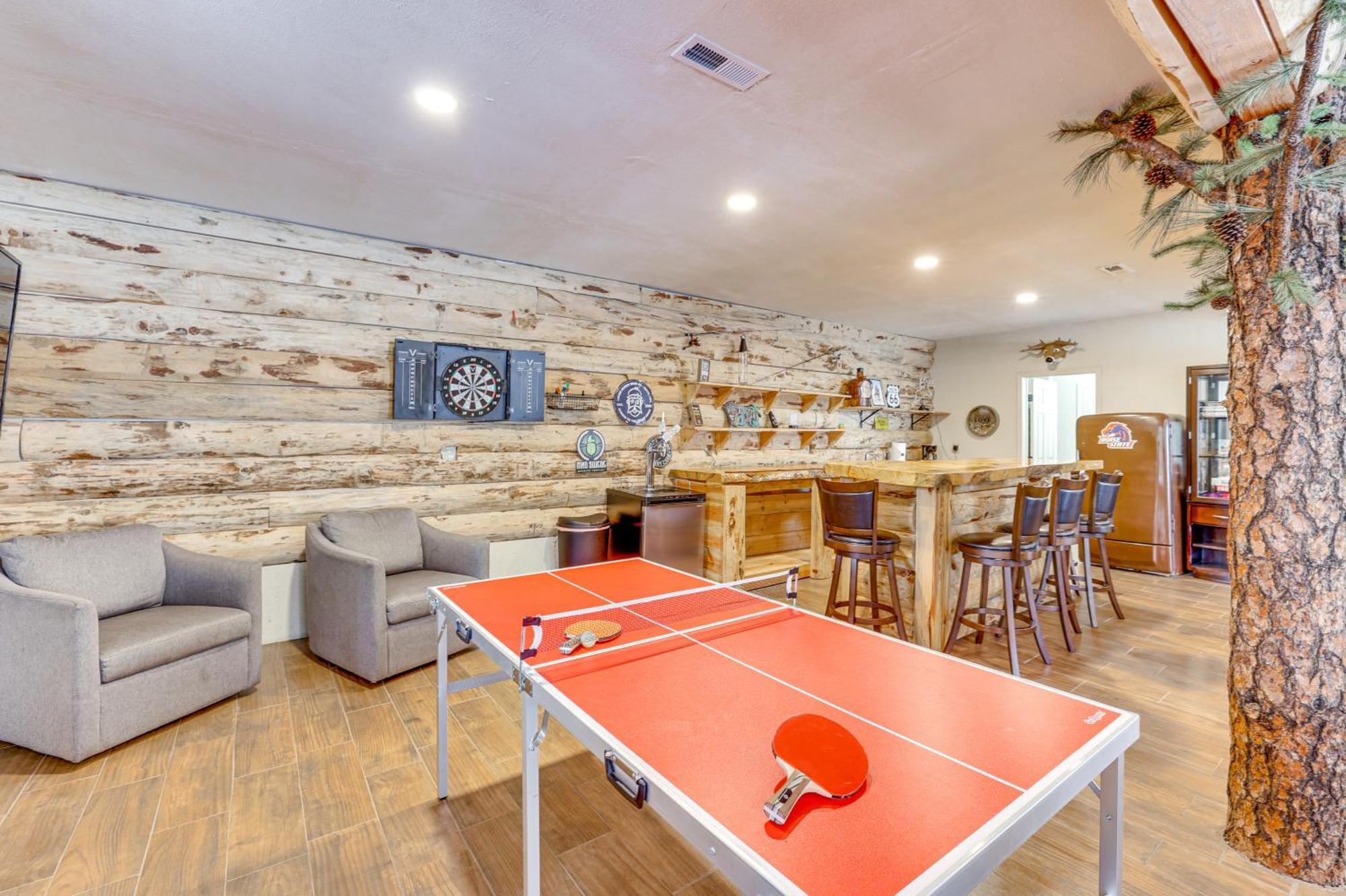 Updated Garden Valley Home With Fire Pit And Game Room Crouch Exterior photo