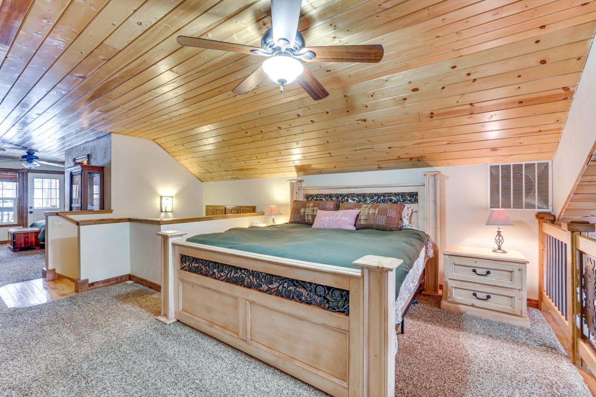 Updated Garden Valley Home With Fire Pit And Game Room Crouch Exterior photo